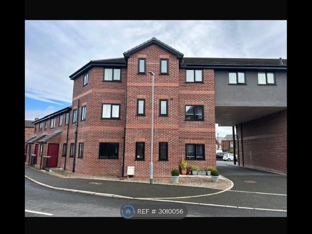 Apartment for rent in Thatto Heath, St Helens