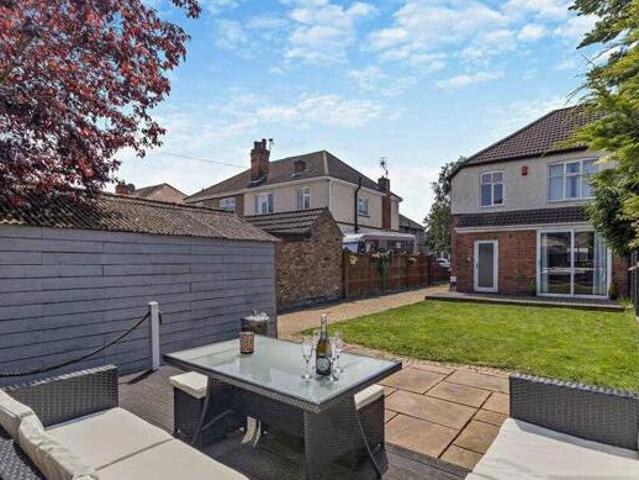 House for sale in Grimsby, North East Lincolnshire