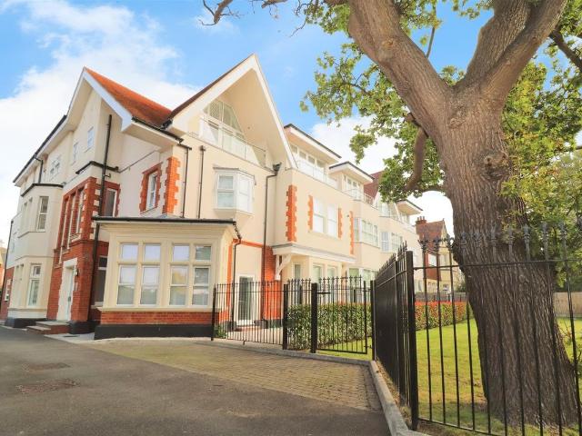 Apartment for rent in Alton Barnes, Essex