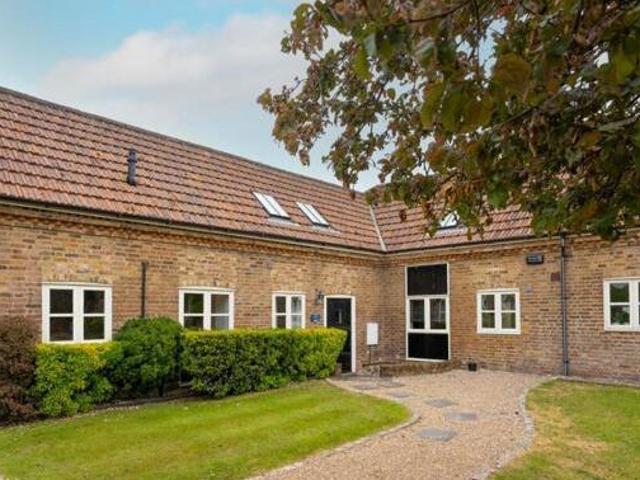 House for sale in Gerrards Cross, Tatling End