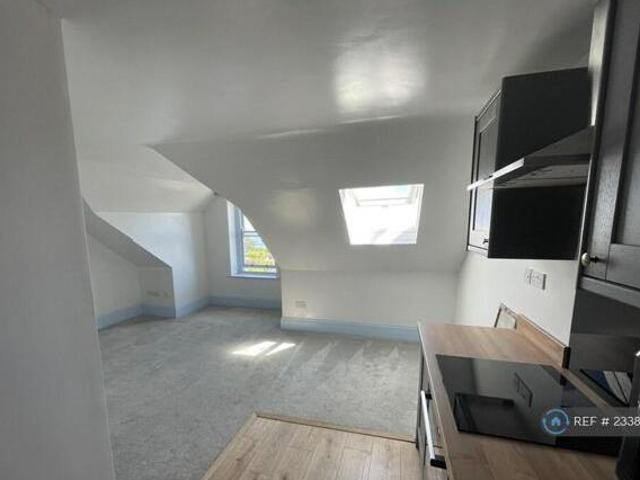 House for rent in Lyons, Greater London