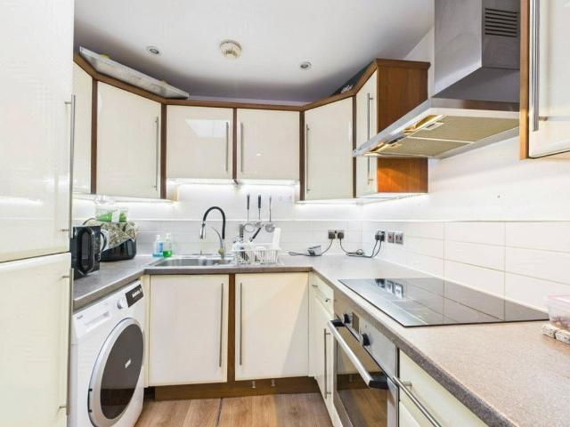 Apartment for rent in Maidenhead