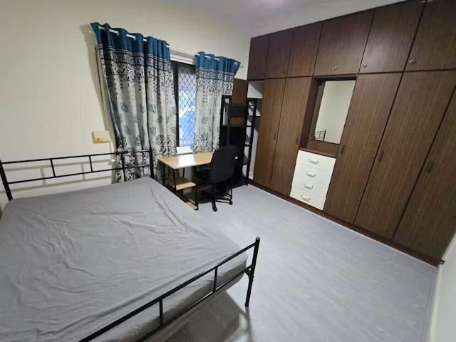 Room for rent in St James, Western Australia