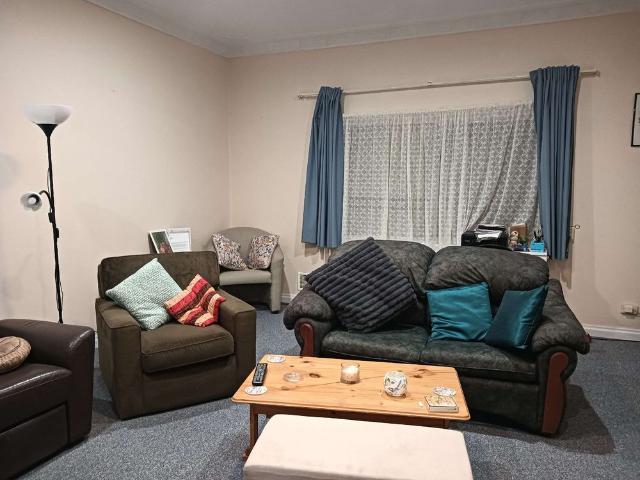 Room for rent in St James, Western Australia