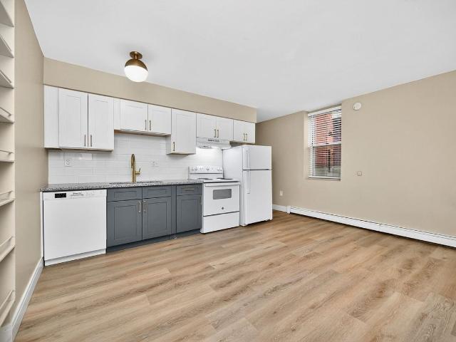 Apartment for rent in Walnut Hills, Roselawn