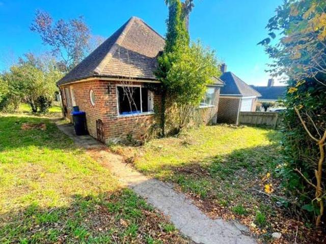 House for sale in Fishersgate, West Sussex