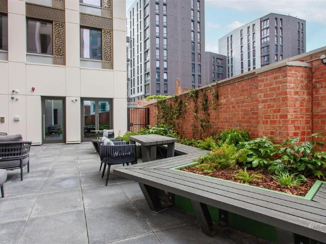 Studio for rent in Grainger Town, Tyne And Wear