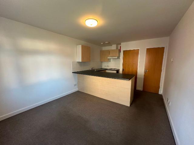 Apartment for rent in Causeway Green, Sandwell