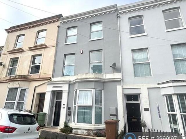 Apartment for rent in West Hoe, Mount Wise