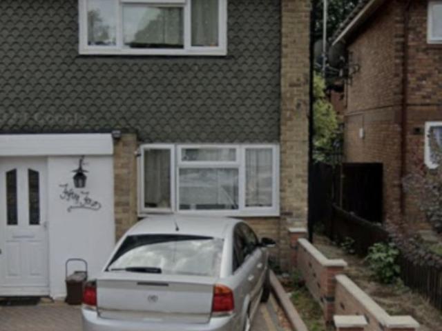 House for rent in Lower Edmonton, Greater London