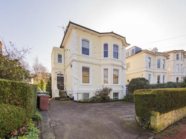 Apartment for rent in St James, Sandown Park