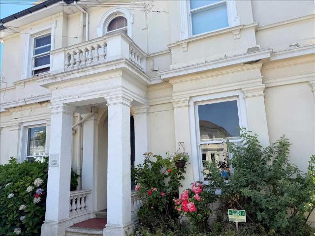 Apartment for rent in St James, Sandown Park