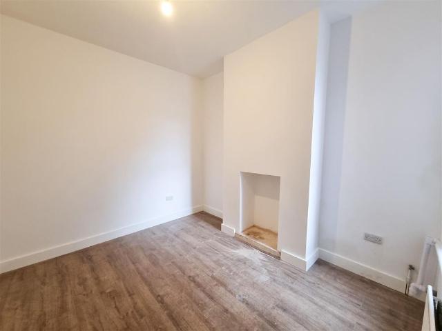 House for rent in London Borough of Croydon, Greater London