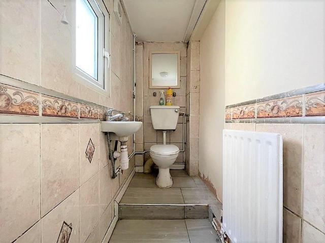 House for rent in London Borough of Croydon, Greater London