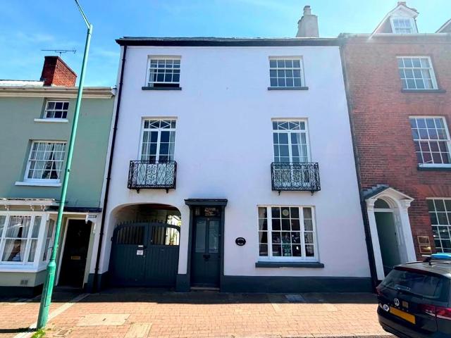 House for rent in Monmouth, Wales