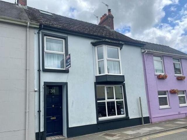 House for sale in Narberth, Wales