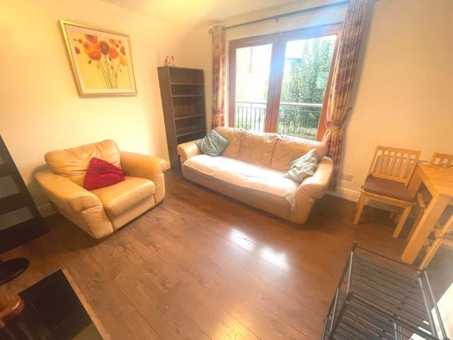 Apartment to rent in Bluebell, North Tipperary