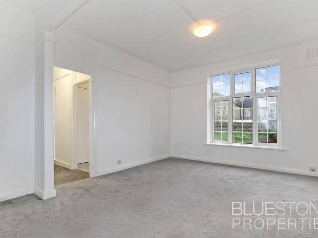 Studio for rent in London Borough of Croydon, Greater London