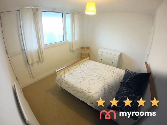 Room for rent in Loughborough Junction, Greater London