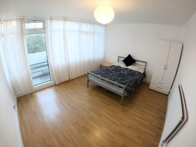 Room for rent in Loughborough Junction, Greater London