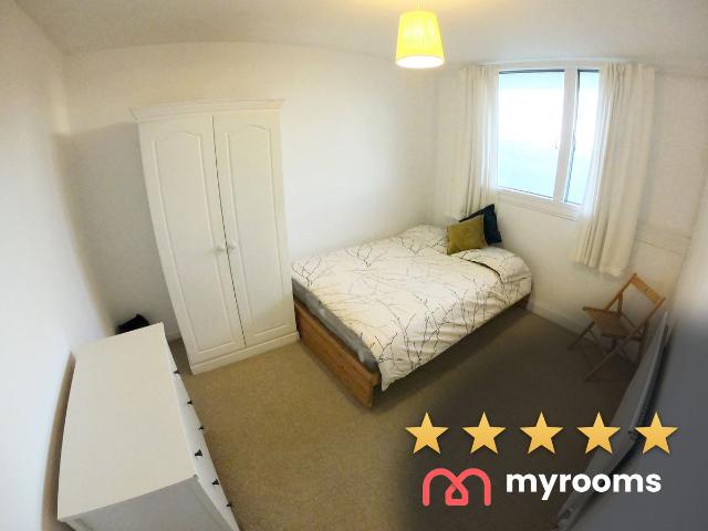 Room for rent in Loughborough Junction, Greater London