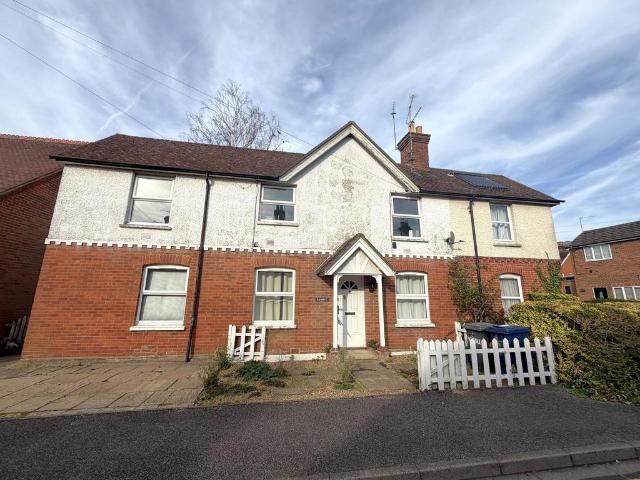 Apartment for rent in Cranleigh, Waverley