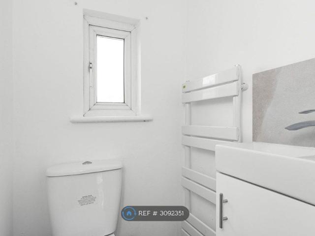 Apartment for rent in London Borough of Croydon, Greater London