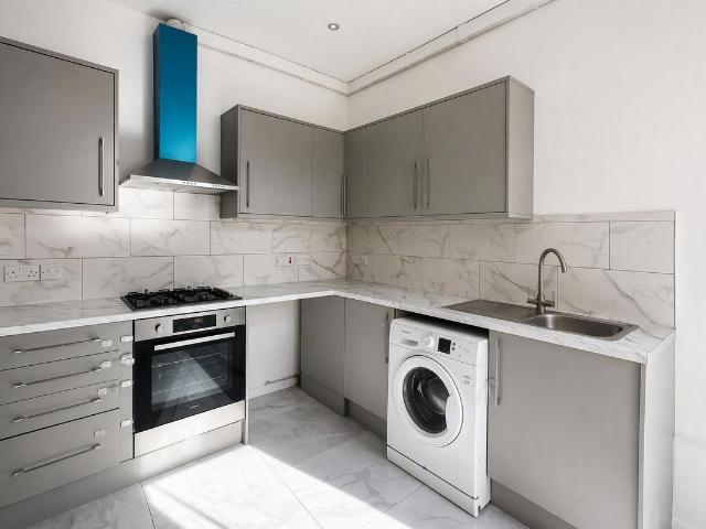 House for rent in London Borough of Croydon, Greater London
