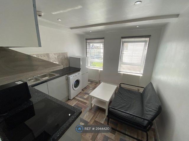 Apartment for rent in Queen's Park, Brighton & Hove