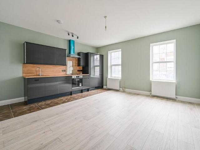 Apartment for rent in London Borough of Waltham Forest, Greater London