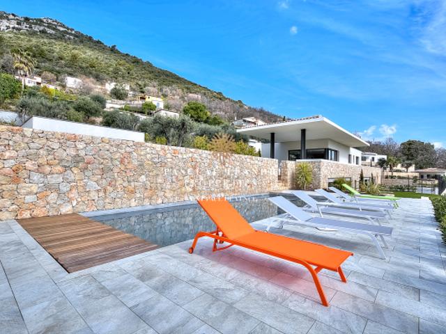 Maison vente à Grasse, Saint-jeannet