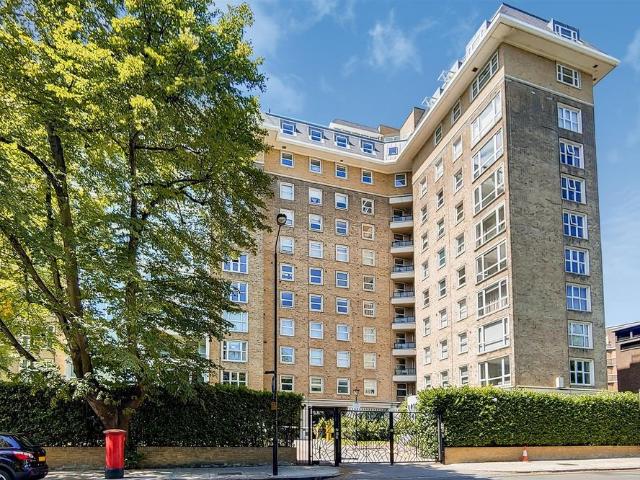 Apartment for rent in Belsize Park, Cat Hill
