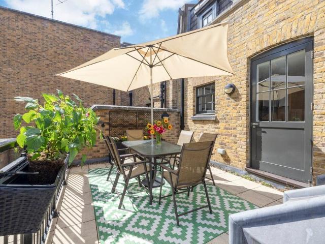 Apartment for rent in Clerkenwell, Greater London