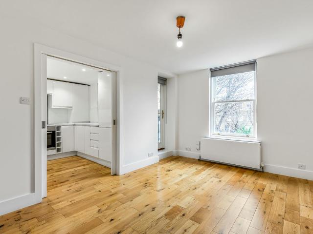 Apartment for rent in Angel, Greater London