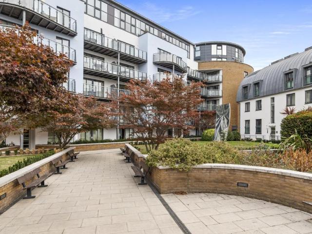 Apartment for rent in Angel, Greater London