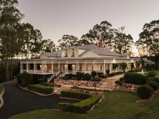 Cottage for sale in Toombul, Queensland