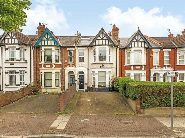 Apartment for rent in Harlesden, Greater London