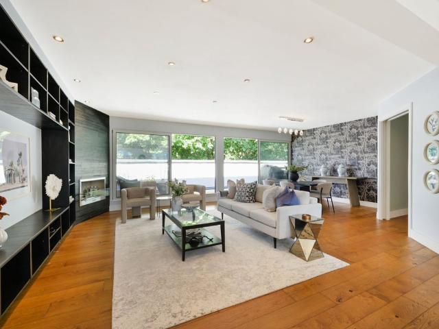 Apartment for rent in Wapping, Greater London