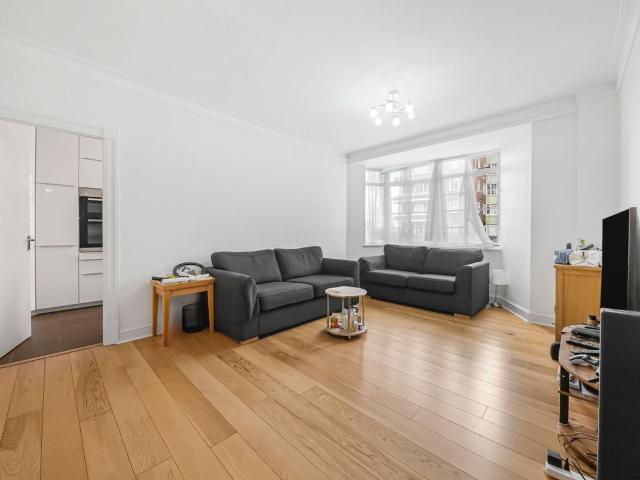 Apartment for rent in South Hampstead, Greater London