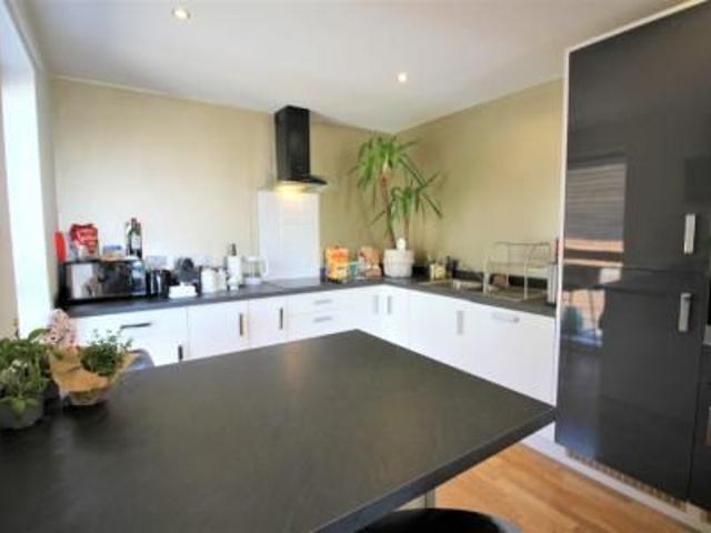 Apartment for rent in Fernhill, Bury