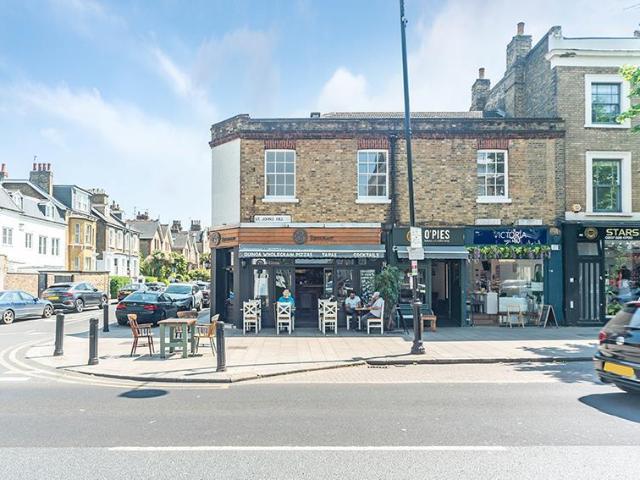 Apartment for rent in Clapham Junction, Greater London