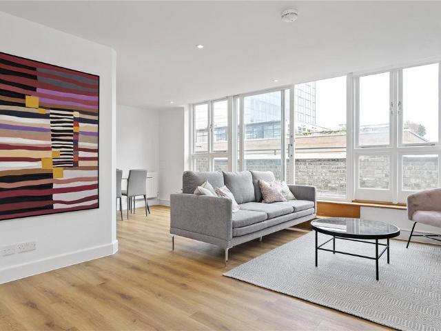 Apartment for rent in Aldgate, Lyons