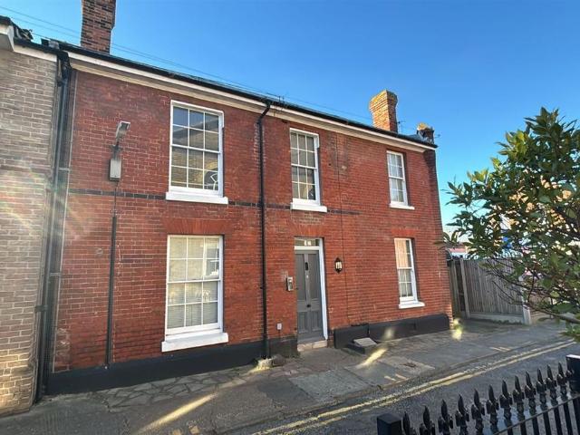 Apartment for rent in The King's Mile, The Bridge