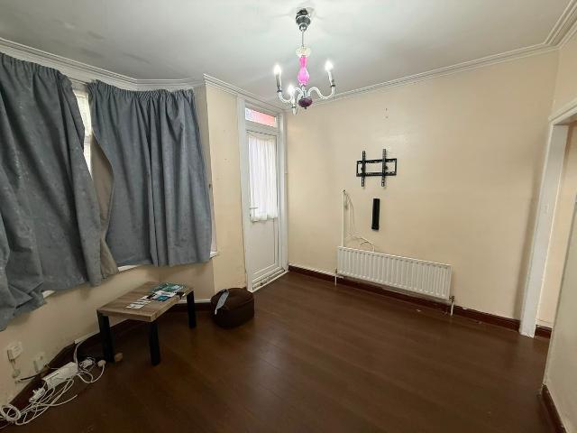 House for rent in Thames View, Greater London