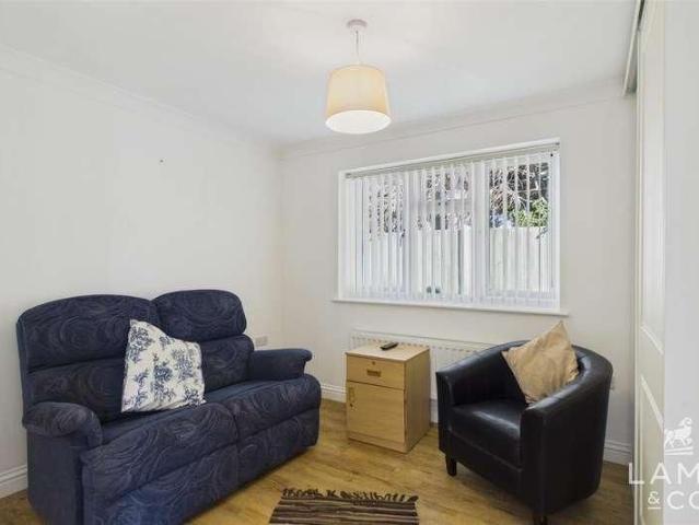 House for rent in Dale Hill, Essex