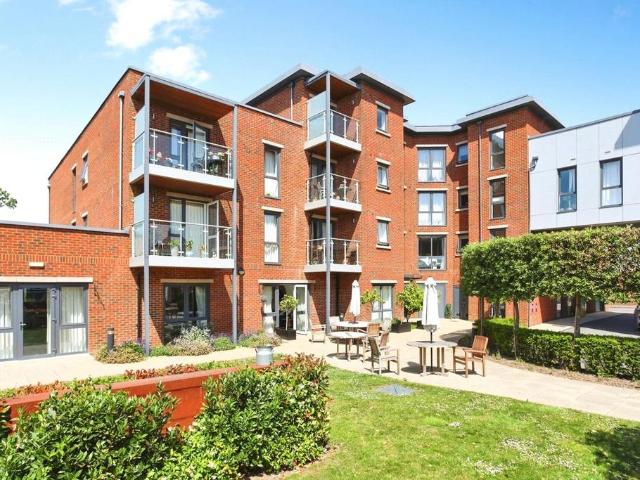 Apartment for rent in High Brooms, Tunbridge Wells