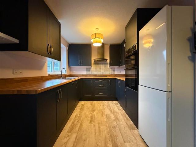 Apartment for rent in Sydenham, Green Close