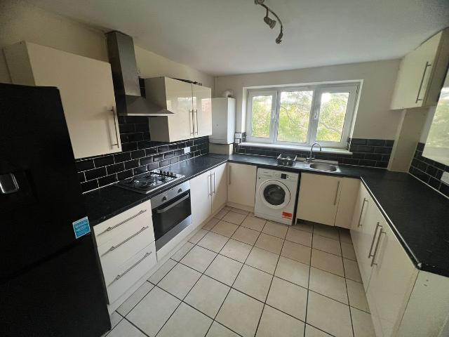 House for rent in Canning Town, Greater London