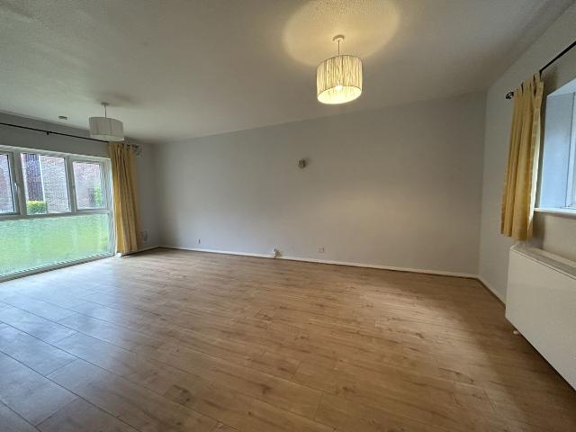 Studio for rent in Sevenoaks, The Butts