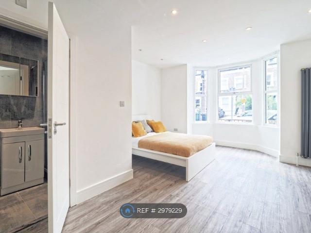Room for rent in North Watford